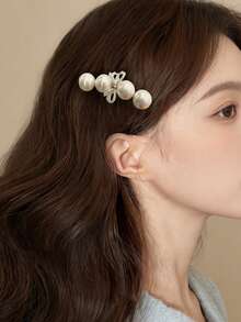 1件時尚奢華優雅甜美百搭仿珍珠蝴蝶結裝飾髮夾,適合女性日常佩戴、重要晚宴派對、情人節送女友禮物,髮卡髮爪 - 彩色 - 查看 3