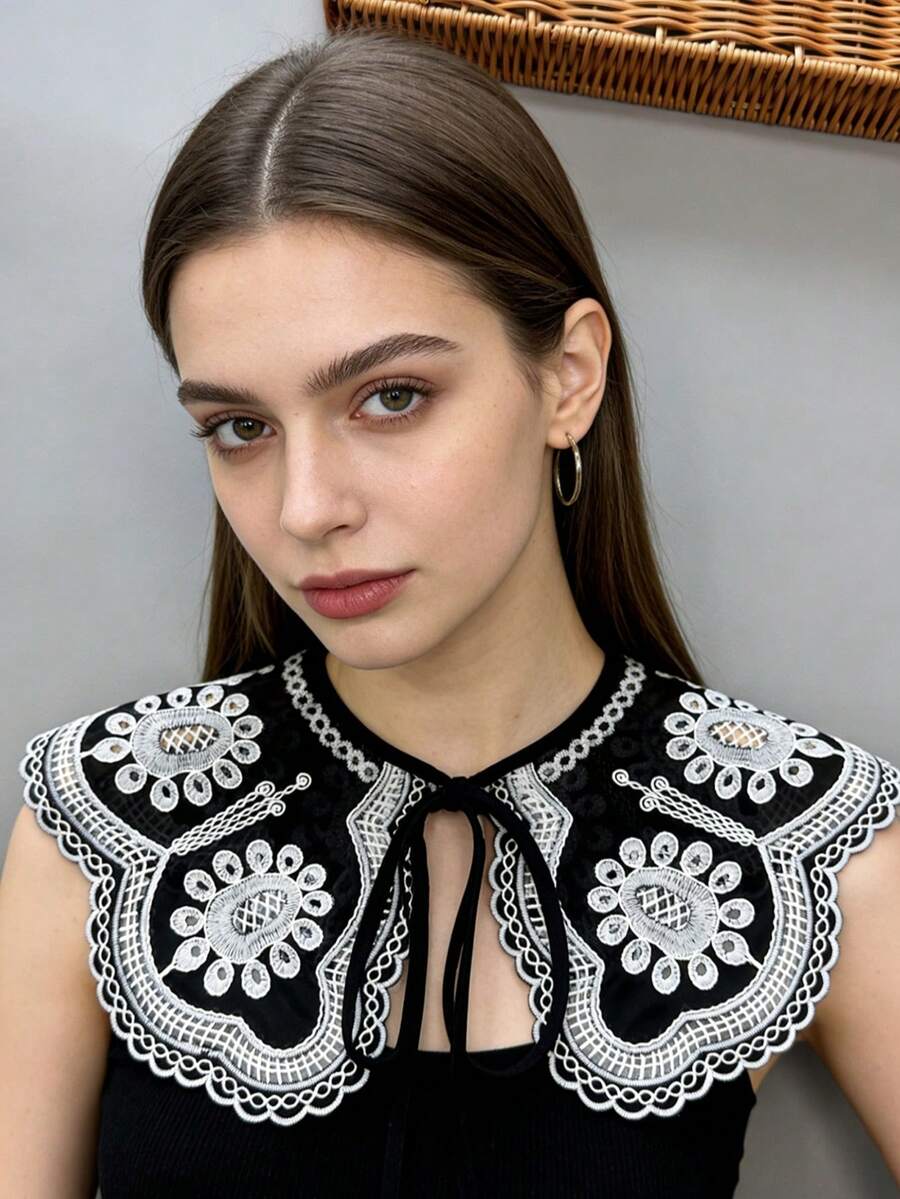 Vintage Lace Embroidered Collar Scarf, Peter Pan Collar Heavy Embroidered Lace Collar, Versatile Daily Accessory, Black & White Embroidered Scarf Collar Decor,Festival,Travel,Disco,Graduation Outfit - Black and White Color Blocking - View 1