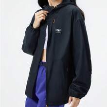 CAMEL CROWN 户外天然纱线防晒服，女士轻便透气防晒运动夹克，春夏款 - 幻影黑 - 查看 4