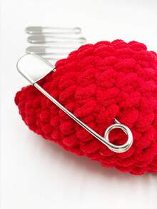 [1/2 Pcs]Stainless Steel Large Safety Pins, Stainless Steel Material, Rust-Resistant And Durable, Thickened Needle Body, Easy To Penetrate Thick Fabrics, Polished Smooth Without Snagging, Tight Clasp, Not Easy To Loosen, Suitable For Handmade DIY And Garment Making - Silver Aluminum Pin - View 9