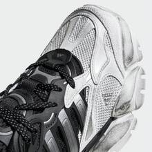 Adidas FOS XLG RUNNER DELUXE 厚底运动休闲跑步鞋“赛博机械运动鞋” - 淺灰色 - 查看 11