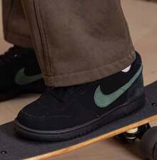 Giày thể thao thường ngày cổ điển cỡ lớn NIKE LOW - Đen/Xanh lá cây - Xem 3