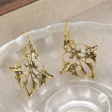 1 Pair Vintage Gold Color Carving Flower Drop Earrings For Women Geometry Party Daily Wear - Gold Color - View 3