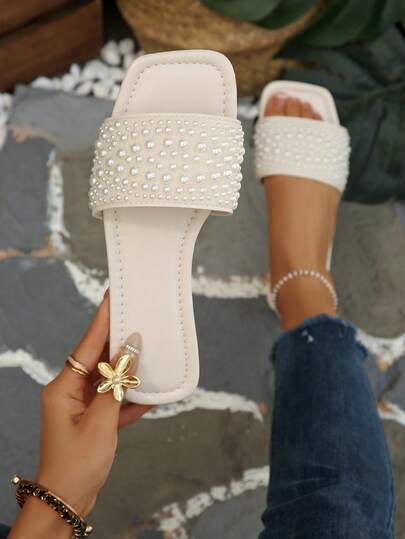 2026 Plus Size Women's Slip-On Rhinestone Sandals, Casual Versatile Outdoor Plastic Flat Sandals, Slip-On Beach Flat Sandals