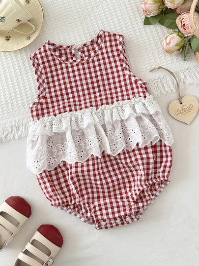 Baby Girls' Sleeveless Romper, Classic Red & White Plaid Fabric With Natural Wrinkle Texture, Decorated With Double-Layer White Lace Trim At Waist, Sweet And Retro Style, Suitable For Baby's Daily Wear, Outings, And Makes A Thoughtful Gift