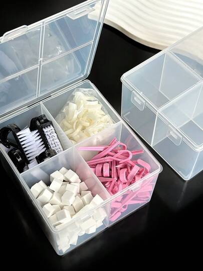 大型四格美甲收纳盒，包含美甲棉片、海绵、色卡、夹子和其他美甲配件，多功能美甲沙龙收纳盒，带翻盖