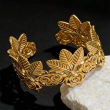 1 pieza Brazalete grande y único con forma de flor exagerada, de acero inoxidable chapado en oro con diseño de flor de ciruelo, camelia y rosa - Rosa - Ver 1