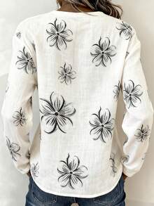 Women's Casual Henley Shirt, Vintage Floral Print Top, Loose Fit Slimming Commute & Vacation Wear, Breathable Fabric, Suitable For All Seasons White - White - View 6