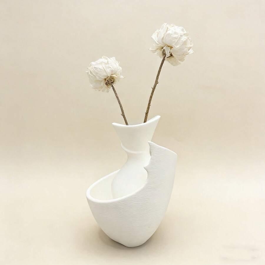 1Pc Simple And Luxurious Decorative Vase, Featuring A Unique, Twisted Flower Holder Design. Matte Finish Decorative Vase, Suitable For Use In Homes, Living Rooms, Offices, And As Desktop Decorations. Perfect For Home Decor Enthusiasts, Flower Lovers, And Interior Designers. - A - View 1