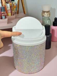 Thùng đựng mỹ phẩm để bàn được trang trí bằng đá quý lấp lánh, túi đựng đồ trang điểm, túi xách, túi trang điểm, có nắp xoay, hoàn hảo để đặt trên bàn trang điểm, trong phòng ngủ hoặc trong văn phòng; nó lấp lánh tuyệt đẹp dưới ánh nắng mặt trời. - Nhiều màu - Xem 7