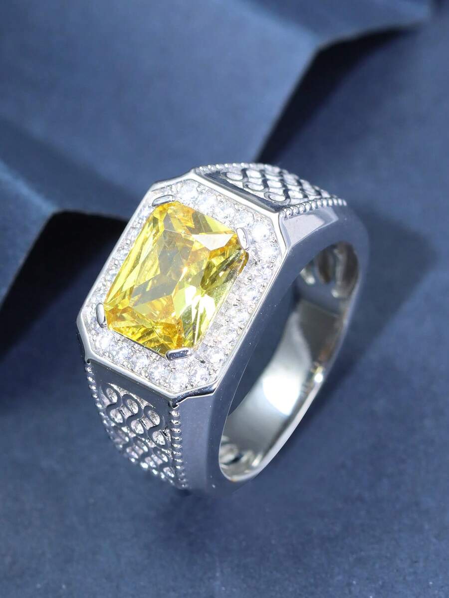 S925银镀黄男士戒指，尽显霸气，长方形主石镶嵌密镶锆石，沉稳大气，适合日常佩戴及节日送礼，亦可作为圣诞礼物。 - 銀色 - 查看 1
