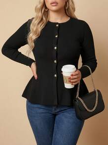 Voworia Cardigan Sweater Wanita Ukuran Besar Warna Polos Lengan Panjang Kerah Bulat. Bagian bawah berkerut menambah sentuhan elegan dan mewah. Sweater hitam yang elegan dan berkelas ini. - Hitam - View 1