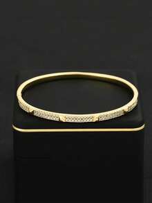 1pc Minimalist Heart-Shaped Rivet & Copper Inlaid Cubic Zirconia Bangle Bracelet, Men's Hip-Hop Business Wristband, Suitable For Daily Wear, Gift - Bracelet - View 5