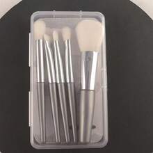 Bộ 5 cọ trang điểm, bao gồm cọ tán phấn mắt, phấn má hồng, phấn phủ, phấn bắt sáng, tạo khối, dụng cụ trang điểm. - Nhiều màu - Xem 10