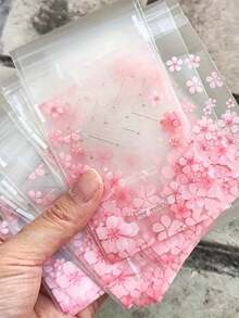 100个粉色透明磨砂OPP礼品袋，可重复密封的包装，适合婚礼、派对和生日茶会 - 尺寸为2.76X3.94英寸，非常适合圣诞礼物、生日礼物、高档礼物、小物件和活动回礼。 - 多色 - 查看 6