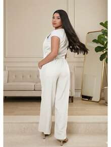 Women's Tailored Set: Vest And Wide-Leg Pants. Elegant, Casual, Chic, Modern, Conservative/Modest. Party/Fabric. Buttons Down The Front. Gathered Waist. Women's Formal Set. Office/Baby Shower/Formal And Evening. Holidays/Home/Summer, Spring And Autumn. - 白色 - 查看 5