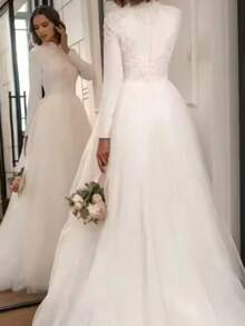 High Waist A-Line Wedding Dress For Women With High Neck And Structured Stand Collar Back Design, Long Sleeve Bridal Gown Featuring Smooth Satin Or Matte Bodice With Lace Patchwork At Shoulders, Soft Tulle Skirt With Lightweight Flowing Movement, Embroidered Lace Detail At Back Adding Feminine Touch, Defined Waistline Enhancing Body Proportion, Airy Skirt With Gentle Train Creating Elegant Silhouette, Perfect For Wedding Ceremony, Church Wedding, Christmas Celebration, Holiday Party, Formal Prom Night, Evening Event, Birthday Celebration, Engagement Photoshoot, Reception Dress, Modest Elegant Bridal Style With Clean Structure And Soft Texture - 白色 - 查看 5