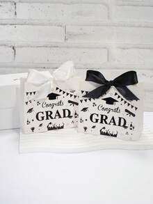 5 piezas Cajas de recuerdos para fiesta de graduación con letras "Felicitaciones graduado" y elementos de celebración, cajas de regalo con lazo de cinta para dulces, galletas, pequeños regalos, decoraciones de graduación con gorra, diploma, diseño de pancarta, suministros para fiesta de clase, empaque de papel de colores, fácil de ensamblar - 11,5X4,5X10cm - Ver 6