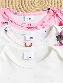 Set de 3 piezas Enterizo de bebé con estampado de niña bailando y flores para recién nacidos - Blanco - Ver 3