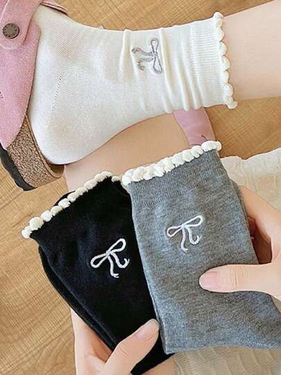 6 Pairs Women's Solid Color Bow Lace Mid-Calf Socks, Breathable Minimalist Versatile Casual Socks Suitable For Spring, Summer, Autumn
