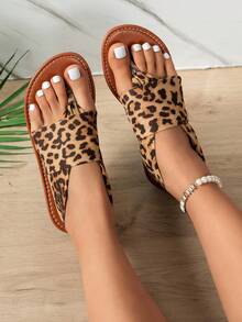 Dép xỏ ngón đế bằng họa tiết da báo dành cho nữ, sandal gợi cảm phong cách retro, thích hợp cho kỳ nghỉ, đi làm, đi biển, mặc hàng ngày, thoải mái và tôn dáng. - Họa tiết da báo nâu - Xem 5