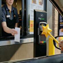 Gậy thanh toán không tiếp xúc in 3D hình thẻ ngân hàng/thẻ tín dụng / Thanh toán tiện lợi - nhiều màu - Xem 2