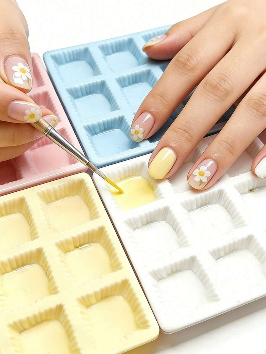 1pc 9-Grid Reusable Nail Polish Palette, Macaron Color Nail Art Mixing Tray, Easy To Clean Nail Care Tool - Multicolor - View 1