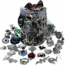 15-Piece Gothic Witch Jewelry Jar Gift Box, Dark Romantic With A Mix Of Gothic * Bohemian * Punk Styles, Necklace/Earring/Ring/Bracelet Set, Perfect Unique Romantic Gift For Cool People, Suitable For Halloween. - 15件神秘珠寶 - 查看 5