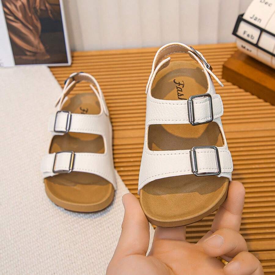Children's Soft Bottom Sandals, Fashionable And High-End Beach Slippers - White - View 1