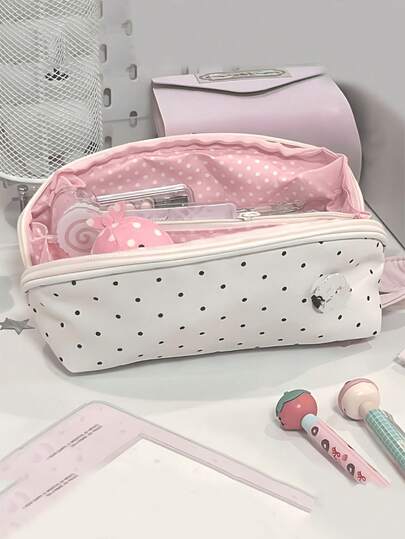 1 Hộp bút hình vỏ sò chấm bi Kawaii dung tích lớn, phù hợp cho học sinh - Màu trắng kem, thích hợp cho lớp học, du lịch, túi đựng đồ dùng học tập nhiều ngăn với thiết kế chấm bi, chất liệu polyester.