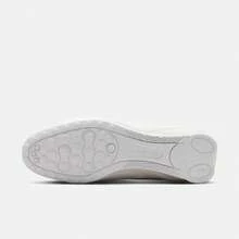 耐克女士 W NIKE SHOX Z 休闲运动鞋，低帮 IR1222-100 - 白色 - 查看 3