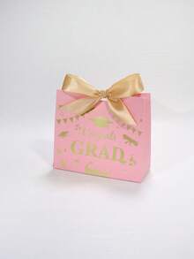 5 piezas Cajas de recuerdos para fiesta de graduación con letras "Felicitaciones graduado" y elementos de celebración, cajas de regalo con lazo de cinta para dulces, galletas, pequeños regalos, decoraciones de graduación con gorra, diploma, diseño de pancarta, suministros para fiesta de clase, empaque de papel de colores, fácil de ensamblar - 11,5X4,5X10cm - Ver 19