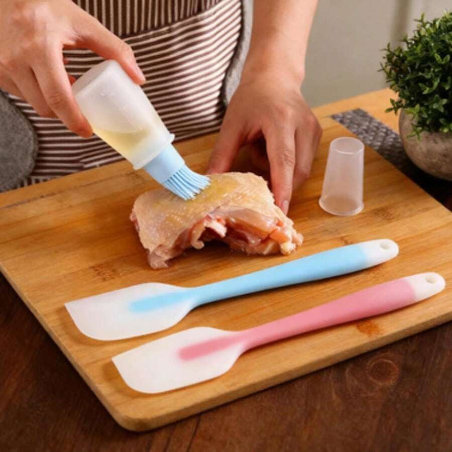2pcs/1pc Semi-Transparent Silicone Butter Cream Spatula Scraper Cake Baking Mixing Tool - View 1