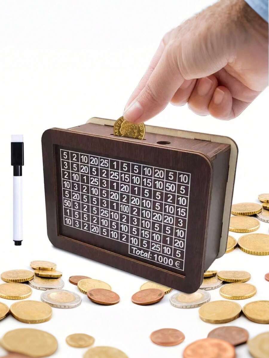 1个木制现金盒，又称家计盒、木制现金储蓄盒、带计数目标的木制存钱罐、储蓄挑战盒、木制硬币储蓄罐、储蓄盒，可混合存放货币和货币库。
