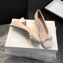Giày bệt kiểu Preppy năm 2026 bằng da PU, có nơ, điểm nhấn kim loại nguyên chất, phù hợp để mang ở nhà quanh năm. - Chantilly - Xem 3