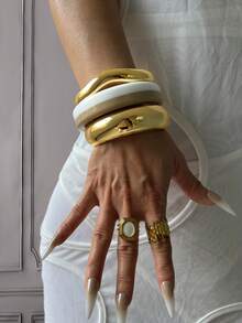 Set de 3 piezas de pulseras con dijes, pulseras de color dorado, pulseras anchas, pulseras gruesas, set de pulseras, brazalete ancho, pulseras para mujer, regalo para ella - Multicolor - Ver 2