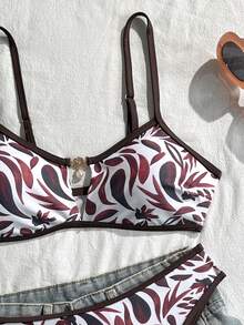Ensemble de bikini à imprimé floral contrasté rouge et noir pour femmes, avec bordure marron foncé et décoration métallique ajourée à l'avant. Convient pour les vacances, la natation, la plage, les croisières et autres occasions - Marron - Voir 5
