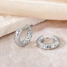 316L Stainless Steel Hammered Star Stud Earrings, Gold & Silver Color Options, Anti-Fading, Lightweight & Elegant, Suitable For Daily Wear, Commute, Party, Gift For Girlfriend/Best Friend - Silvery - View 10