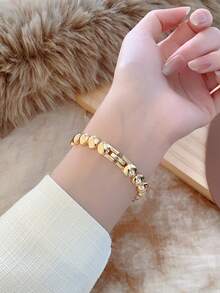 1 buah Jam Tangan Quartz Wanita Bulat Emas, Desain Minimalis yang Elegan, Cocok untuk Pemakaian Sehari-hari, Hadiah Ulang Tahun/Wisuda, dan Acara Santai - Emas - View 5