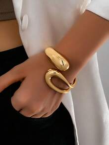 1pc Fashionable New Thick Minimalist Delicate Elegant Versatile Gold-Plated Hollow Water Drop Shaped Bracelet For Women - Yellow Gold - View 6