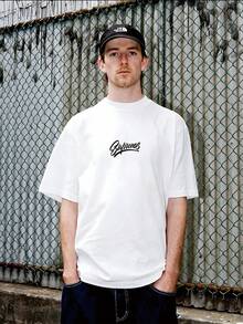 Handwritten Cursive Letter 2026 Gothic Minimalist Streetwear Vintage Y2K  Oversized Loose Fit White Short Sleeve-Shirt, Casual Tee Men & Women, S-3XL, Birthday/Mother's Day/Father's Day, Local - 白色 - 查看 5