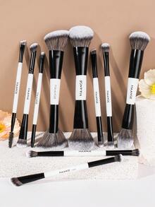 MAANGE 3/10 pièces Ensemble de pinceaux de maquillage professionnels à double extrémité, comprenant un sac de maquillage, un pinceau de fond de teint incliné, un pinceau de contour, un pinceau de blush, un pinceau de poudre, un pinceau à ombre à paupières, un pinceau correcteur, un pinceau highlighter, un pinceau estompeur, soies douces, portable, set de voyage, cadeau pour femmes/filles, cadeaux, pinceaux de maquillage professionnels, ensemble de maquillage complet - Noir et Blanc - Voir 16