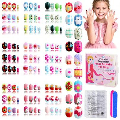 NAIO 216 piezas Juego de uñas postizas para niños, uñas postizas cortas de cobertura completa con patrones lindos de dibujos animados de arcoíris, unicornio, conejo, flor y caramelo. Un kit de uñas postizas coloridas y de patrones mixtos lindos con caja de almacenamiento y lima de uñas. Un regalo maravilloso para su hija, nieta y bisnieta.