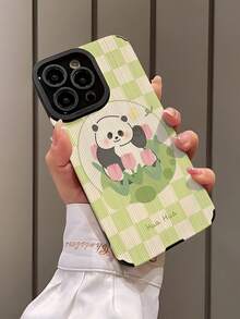 1个时尚熊猫图案棋盘纹理防震防指纹手机壳，适合作为生日/节日礼物送给朋友、家人、情侣，兼容苹果及其他型号手机。 - 彩色 - 查看 3