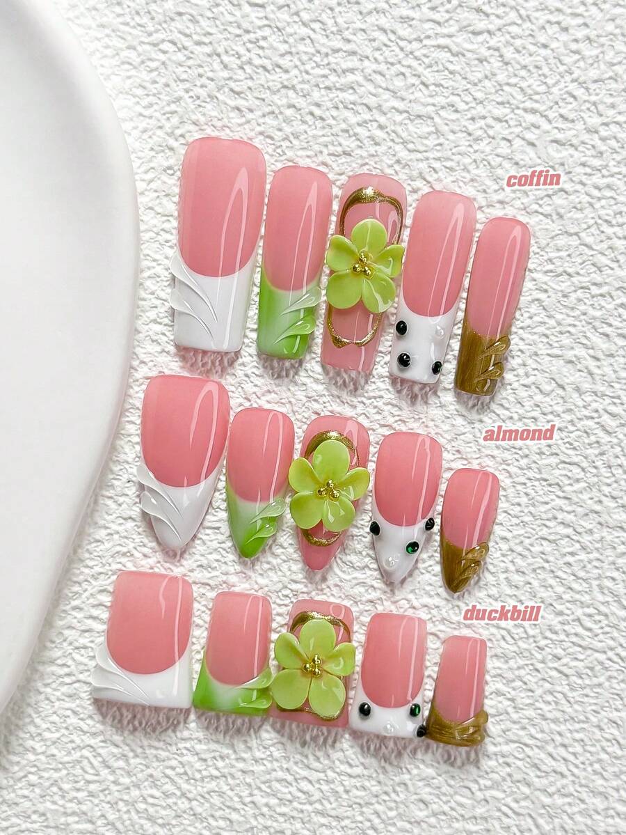 10件套春日花园风手工美甲套装,包含压花美甲贴纸、绿色钻石美甲配件、手工五瓣花美甲装饰、绿金配色指甲油,清新优雅风格,内含美甲工具(1张果冻贴纸+1把指甲锉),三种尺寸可选:杏仁形、鸭嘴形、棺材形,适合派对、日常佩戴、拍照、春夏通勤等场合。 - 彩色 - 查看 1