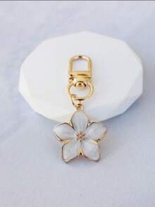 1个可塑性慢回弹蓝色椰子油手工捏捏球，6厘米圆形，麦芽减压捏捏玩具，适合作为理想的节日礼物，趣味可爱。 - 多色 - 查看 12