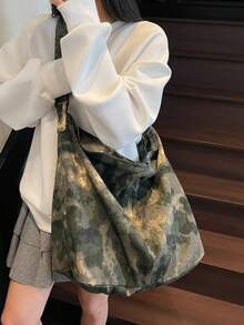 大容量水洗复古迷彩帆布单肩包，简约休闲百搭拉链斜挎包，适合日常使用、上学、短途旅行、街头风格，可折叠拼接慵懒户外露营信使包 - 軍綠色 - 查看 2