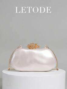Nova Bolsa de Mão em Forma de Nuvem de Acrílico e Metal com Floral, Adequada para Festa, Casamento Romântico, Bolsa de Ombro com Corrente para Primavera/Verão, Bolsa de Noiva, Vestido de Baile Formal, Bolsa de Vestido de Festa Elegante. Perfeita para Festa, Casamento, Baile de Formatura, Eventos de Gala, Combinando com Vestido de Festa de Feriado, Vestido Formal, Vestido Sequin, Também um Item Essencial para Formatura, Baile de Formatura e Outras Ocasiões, Combina Bem com Vestido de Formatura, Vestido de Baile de Formatura - Bege - Visão 6
