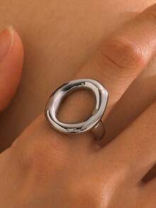 Juego de 4 anillos minimalistas de acero inoxidable con diseño asimétrico liso, anillo ovalado hueco apilable, anillo esférico grande, joyería para mujer - Plateado - Ver 4