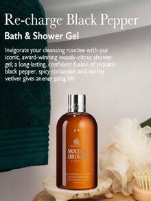 Molton Brown 50毫升/1.69液盎司 Re-Charge 黑胡椒沐浴露,标志性木质柑橘香调,前调:黑胡椒、柠檬和生姜;中调:芫荽、罗勒和紫罗兰叶;后调:香根草、橡苔和琥珀;清爽活力,适合日常清洁;持久留香;纯素且不经动物实验;英国制造;奢华沐浴露 - 黑胡椒50ml - 查看 4